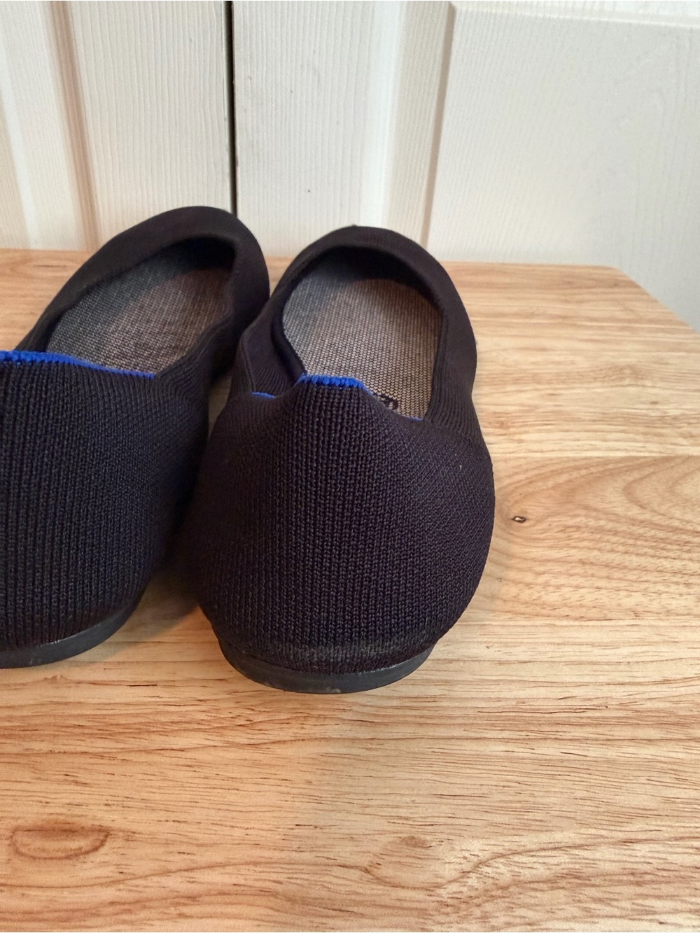 Rothys The Flat Womens 12 Black Ballet Flats Round Toe Slip On Knit Blue Accents - Picture 6 of 12